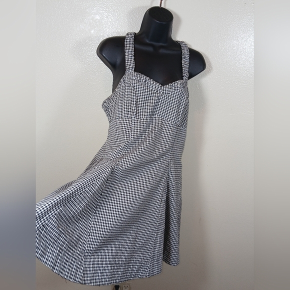 Maeve Anthropologie Sweetheart Mini Dress - Picture 6 of 11